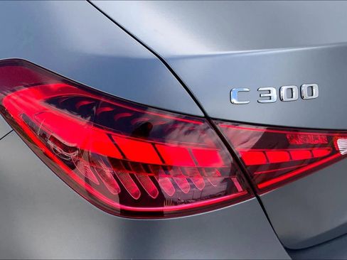 Used 2023 Mercedes-Benz C 300 Sedan image 24