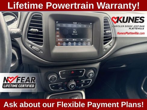 Used 2019 Jeep Compass Latitude w/ Popular Equipment Group FWD image 16