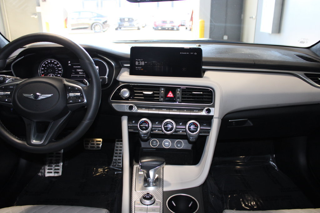 Used 2023 Genesis G70 3.3T w/ Sport Prestige Package AWD/4WD image 14