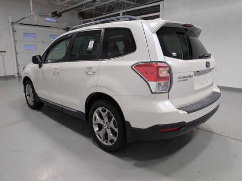 Used 2018 Subaru Forester 2.5i Touring w/ Popular Package #3B image 10