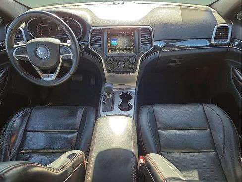 Used 2017 Jeep Grand Cherokee Trailhawk w/ Trailhawk Luxury Group image 19