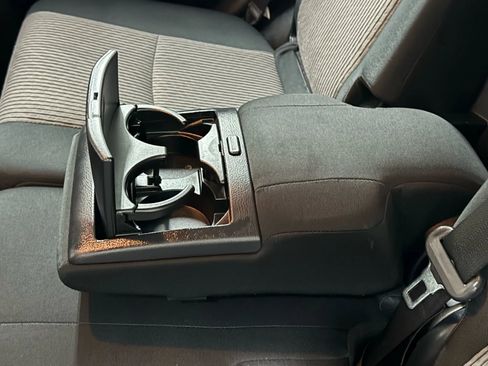 Used 2021 Toyota 4Runner SR5 image 30