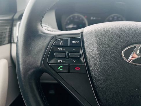 Used 2015 Hyundai Sonata Limited w/ Option Group 05 image 14