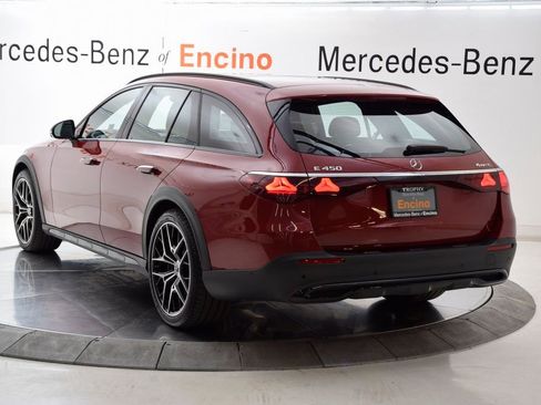 Used 2025 Mercedes-Benz E 450 4MATIC All-Terrain Wagon image 4