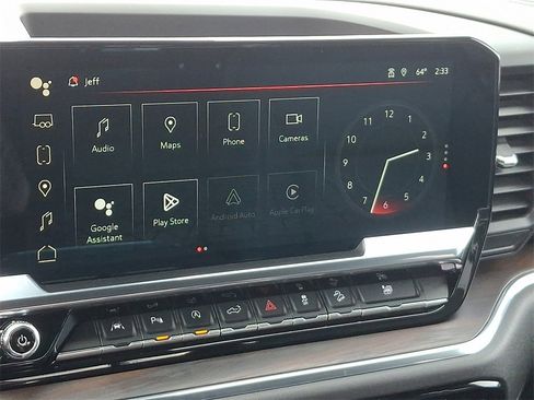 Used 2024 GMC Sierra 1500 SLT w/ SLT Premium Plus Package image 17