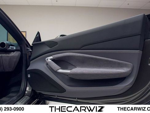 Used 2022 Ferrari F8 Tributo RWD image 94