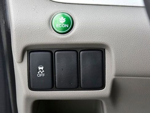 Used 2013 Honda CR-V LX image 24