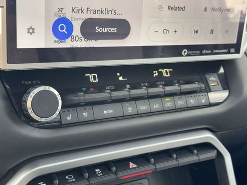 Used 2024 Toyota Tundra Platinum image 20