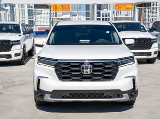 Certified 2025 Honda Pilot EX-L video 2