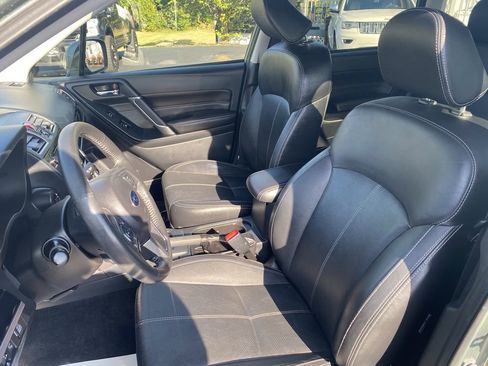 Used 2017 Subaru Forester 2.5i Touring image 10