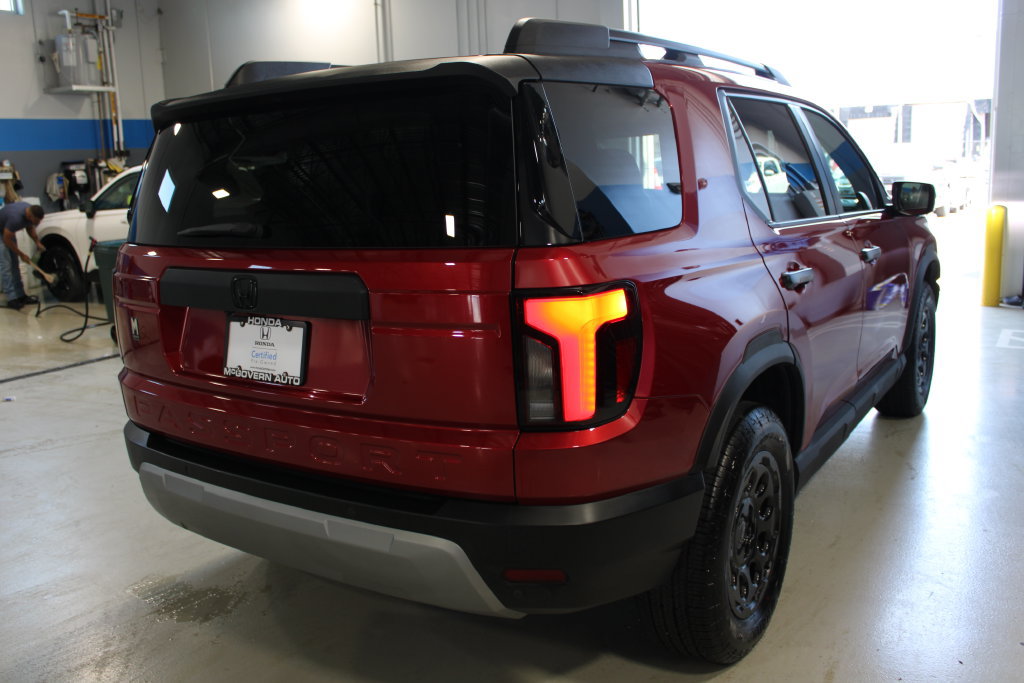 Certified 2026 Honda Passport RTL image 25