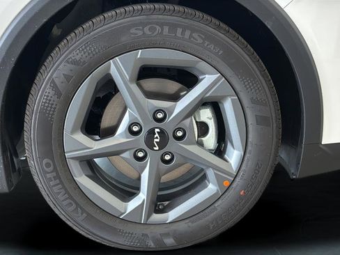 New 2026 Kia K4 FWD image 39