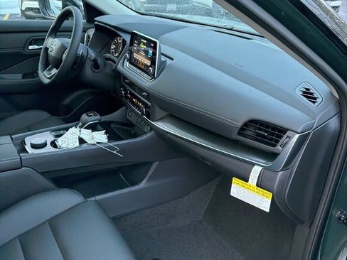 New 2026 Nissan Rogue Dark Armor AWD/4WD image 33