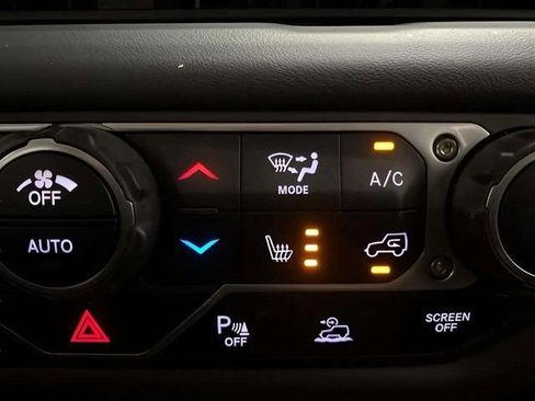 Used 2025 Jeep Wrangler Unlimited Rubicon 4xe w/ Safety Group AWD/4WD image 52