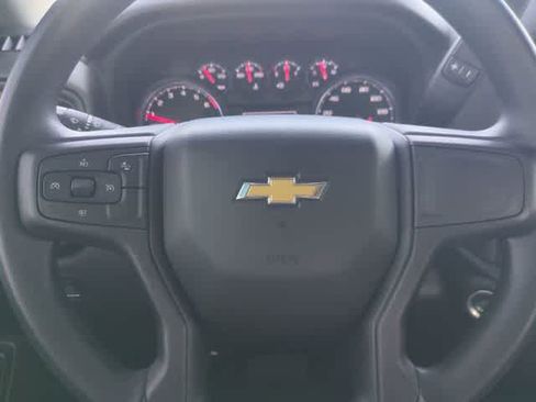 Used 2023 Chevrolet Silverado 1500 Custom image 23