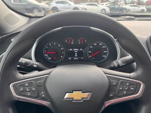 Used 2023 Chevrolet Malibu LT image 14