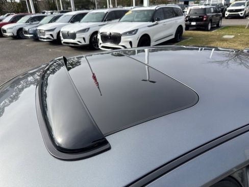 Used 2022 Nissan Altima 2.0 SR image 9