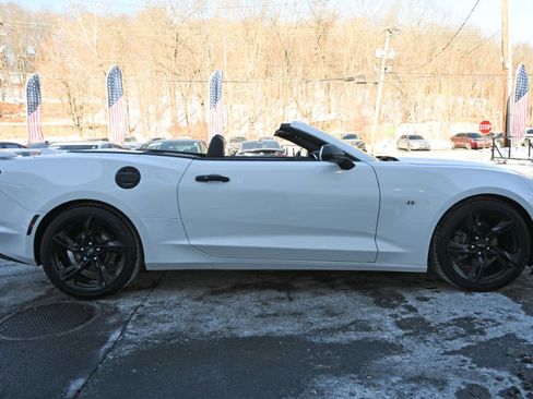 Used 2021 Chevrolet Camaro LT w/ RS Package image 6