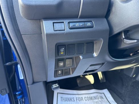 Used 2026 Nissan Frontier SV w/ All-Weather Content Package image 18