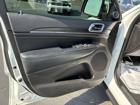 Used 2021 Jeep Grand Cherokee Limited AWD/4WD image 12