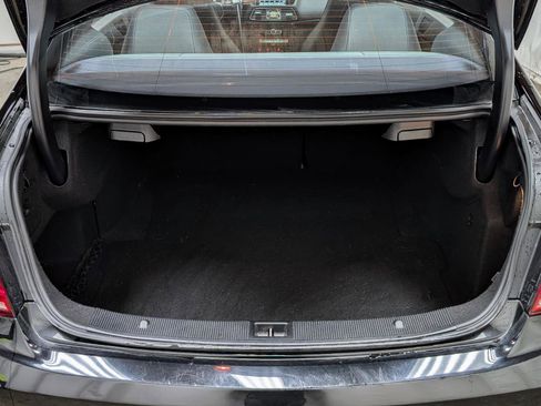 Used 2014 Mercedes-Benz E 350 4MATIC Coupe image 20