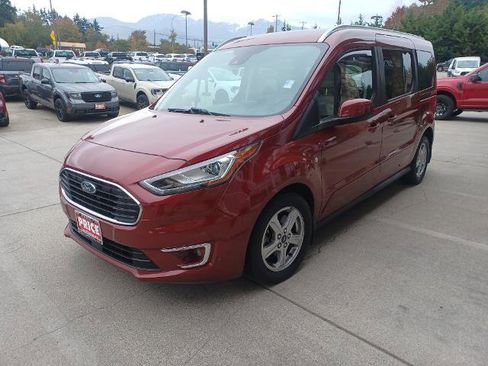 Certified 2019 Ford Transit Connect Titanium w/ Titanium Premium Package image 3