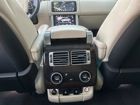 Used 2021 Land Rover Range Rover Westminster Edition image 10