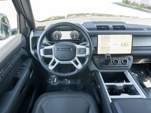 Certified 2026 Land Rover Defender 130 X-Dynamic SE AWD/4WD image 13