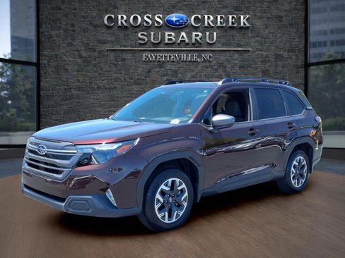 Used 2026 Subaru Forester Premium AWD/4WD image 3