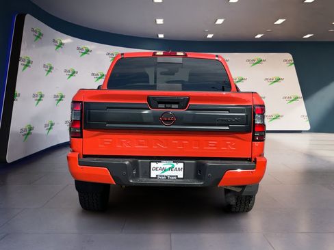 Used 2025 Nissan Frontier Pro-X RWD image 7