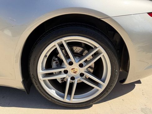Used 2012 Porsche 911 Carrera RWD image 10