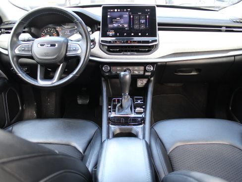 Used 2022 Jeep Compass Latitude w/ Convenience Group image 23