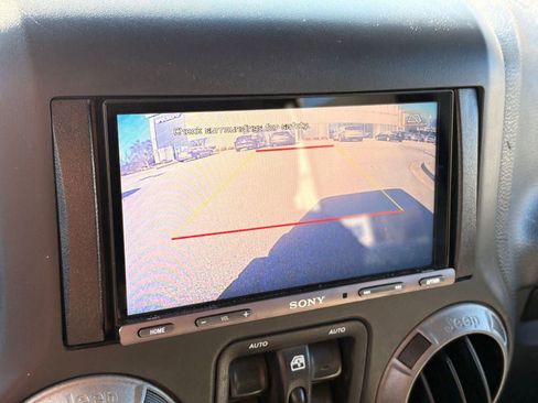 Used 2016 Jeep Wrangler Unlimited Sport w/ Quick Order Package 24S image 30