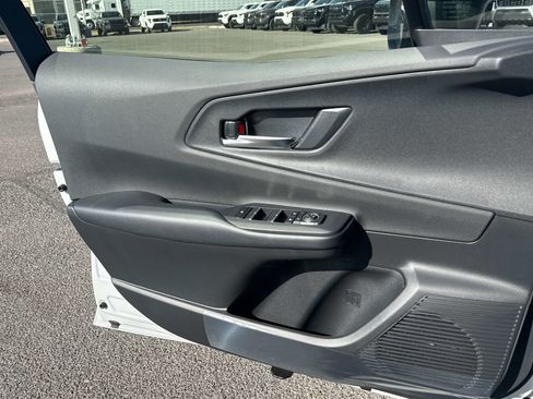 New 2026 Toyota Prius Plug-In Hybrid image 9