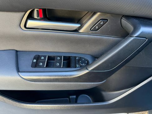 Used 2025 MAZDA CX-50 AWD 2.5 S w/ Premium Package image 14