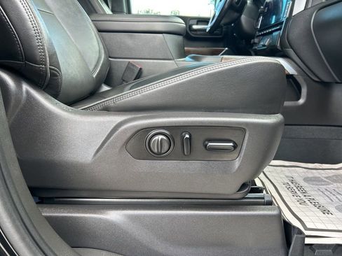 Used 2021 Chevrolet Silverado 2500 High Country w/ Z71 Off-Road Package image 75