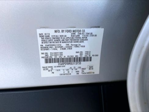 Used 2014 Ford Taurus Limited FWD image 30