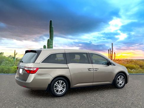 Used 2012 Honda Odyssey EX-L image 5