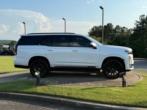 Used 2024 Cadillac Escalade Sport w/ LPO, ONYX Package AWD/4WD image 8