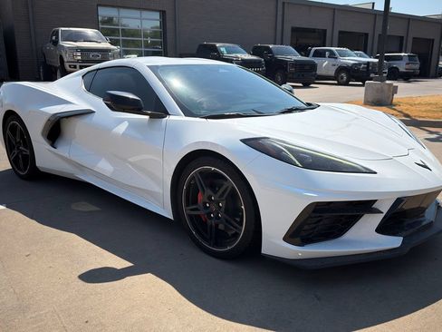 Used 2025 Chevrolet Corvette Stingray Coupe w/ Battery Protection Package RWD image 3