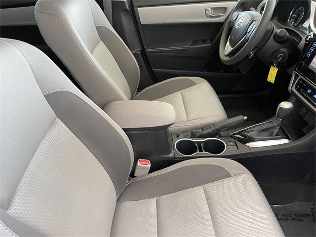 Certified 2018 Toyota Corolla LE w/ Carpet Mat Package (TMS) FWD image 29