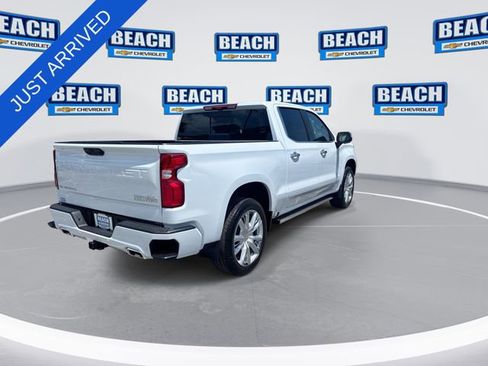 New 2026 Chevrolet Silverado 1500 High Country AWD/4WD image 8
