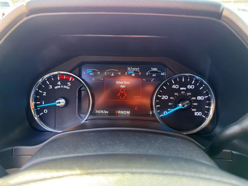 Used 2021 Ford F350 Lariat w/ Lariat Value Package image 29