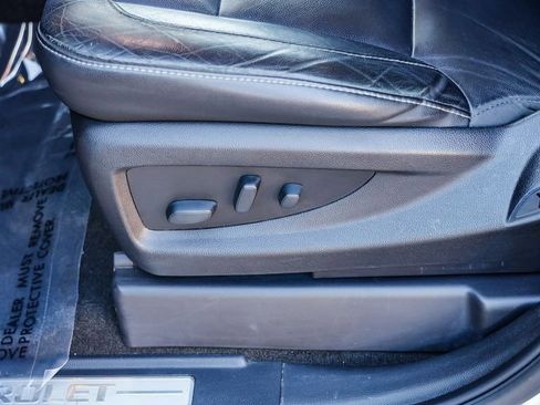 Used 2018 Chevrolet Tahoe LT image 24