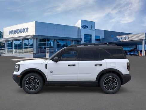 New 2026 Ford Bronco Sport Outer Banks w/ Outer Banks Tech Package+ AWD/4WD image 3