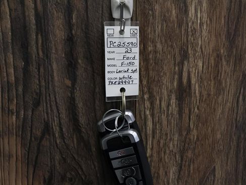 Used 2023 Ford F150 Lariat w/ Max Trailer Tow Package image 38