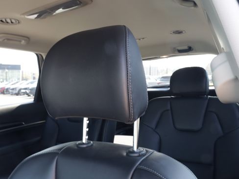 Used 2024 Kia Telluride S image 23