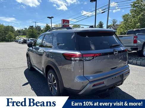 New 2026 Nissan Pathfinder Platinum AWD/4WD image 6