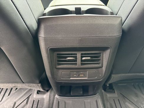 Used 2024 Chevrolet Colorado ZR2 w/ ZR2 Convenience Package III AWD/4WD image 12