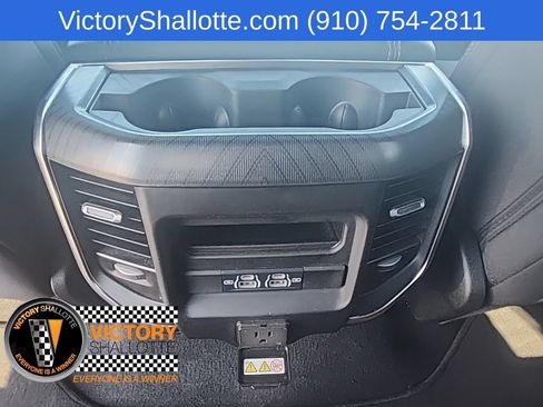Used 2025 RAM 1500 Big Horn AWD/4WD image 24